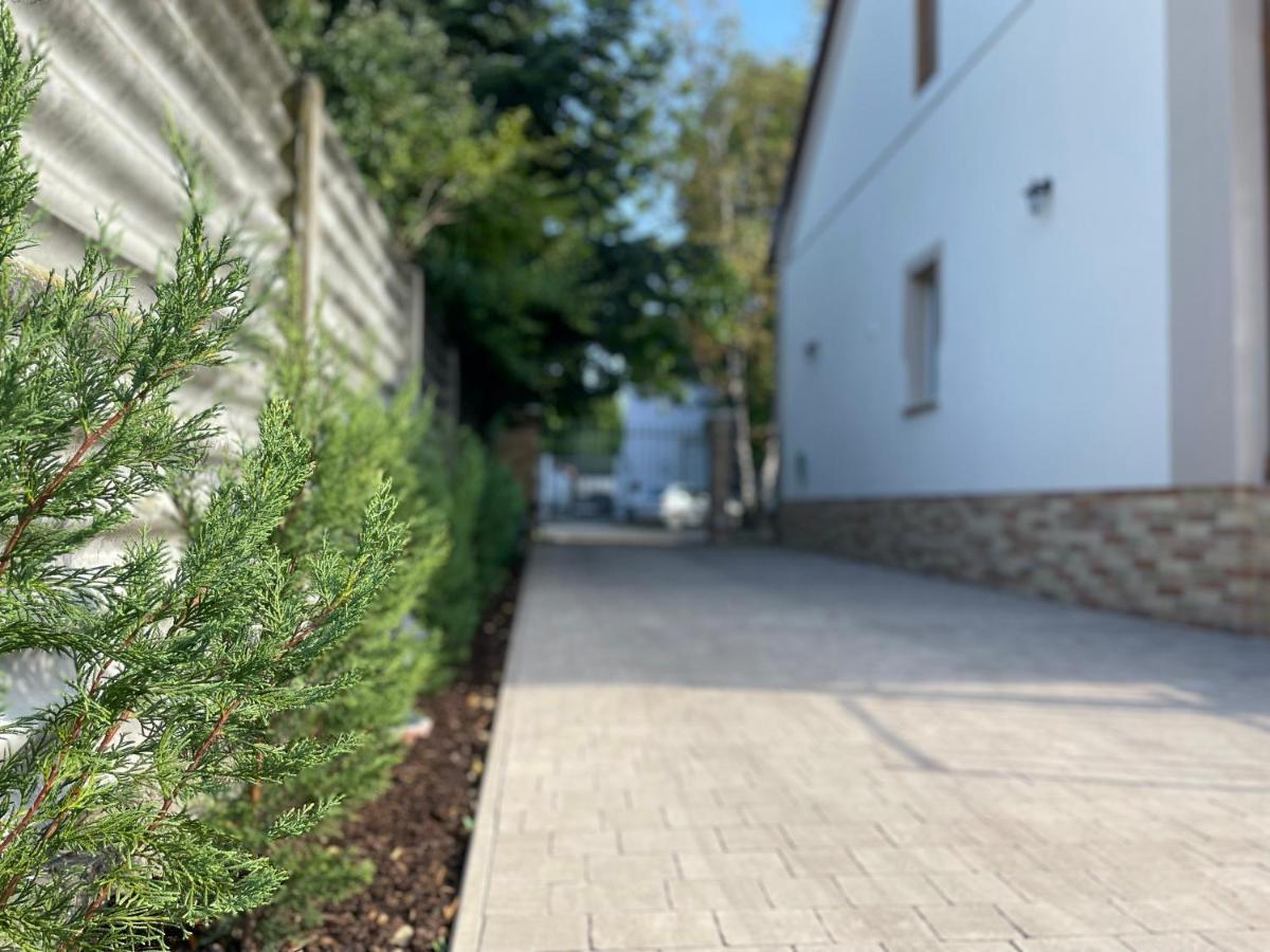 Voeroesmarty Apartmanhaz Makó Buitenkant foto
