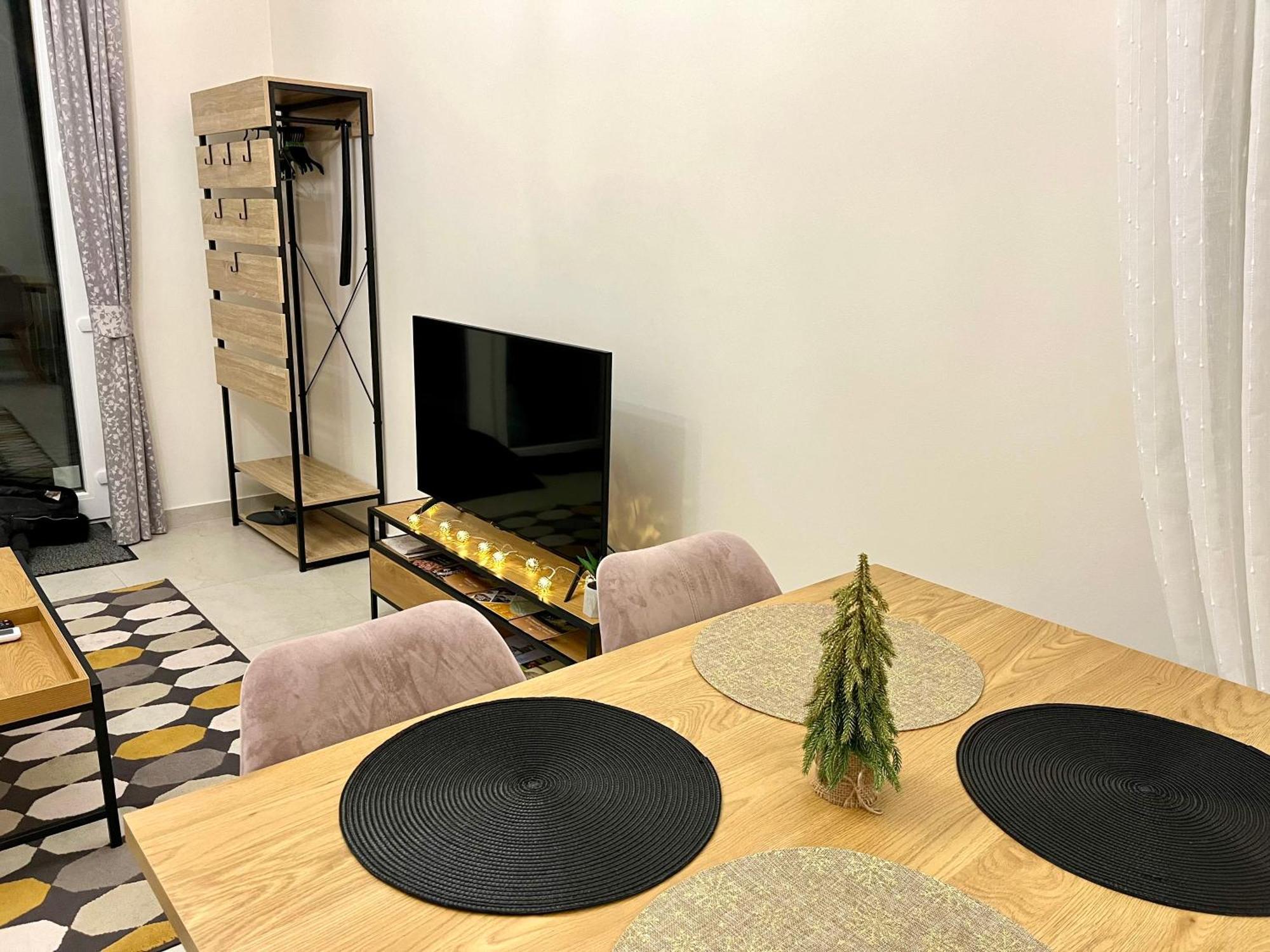 Voeroesmarty Apartmanhaz Makó Buitenkant foto
